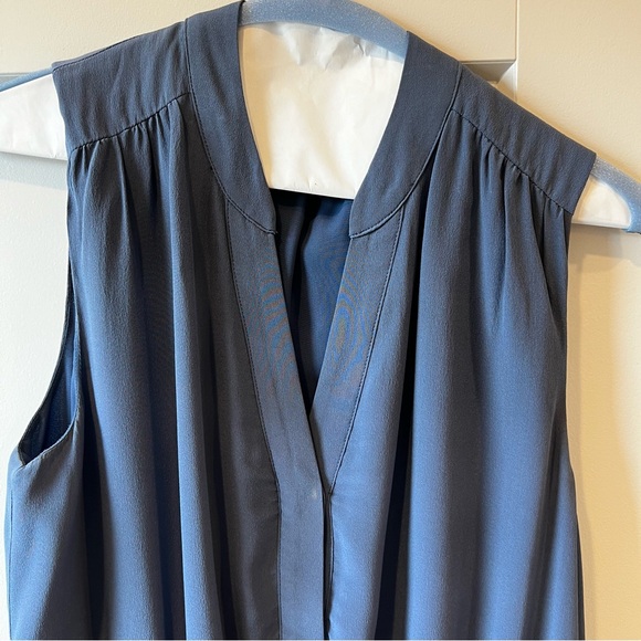 Silk blue dress - Picture 2 of 4